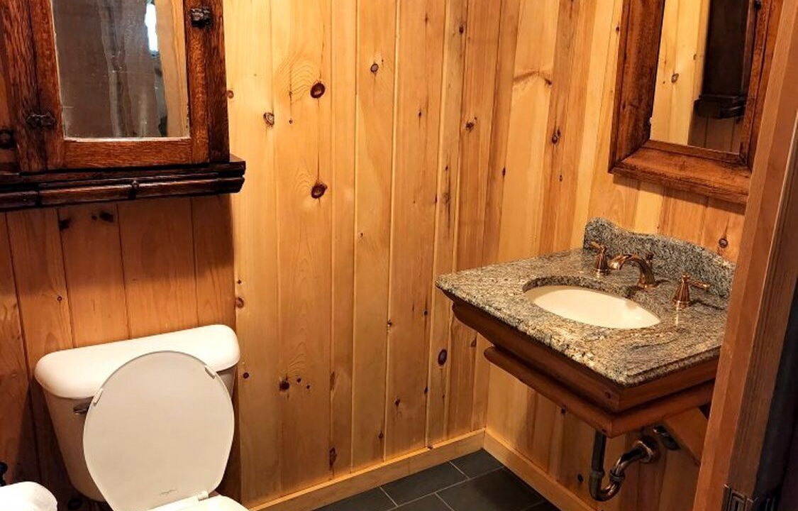 Photo of Bathroom in Pilot Knob