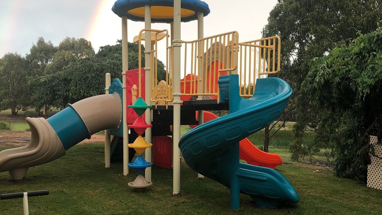 Photo of Others in Oberon