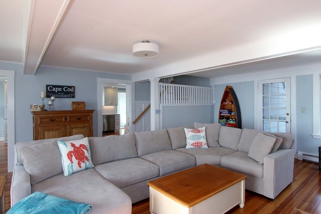 Photo of Livingroom in Dennis Port