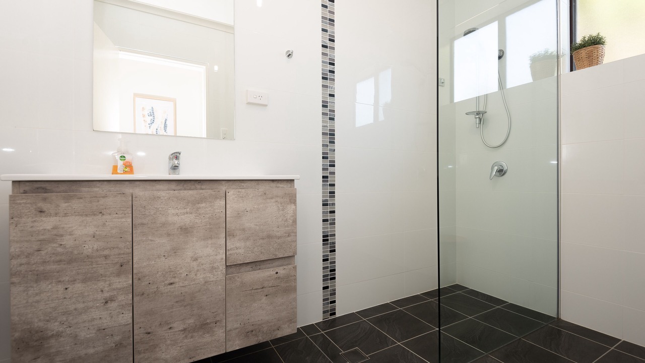 Photo of Bathroom in Batehaven