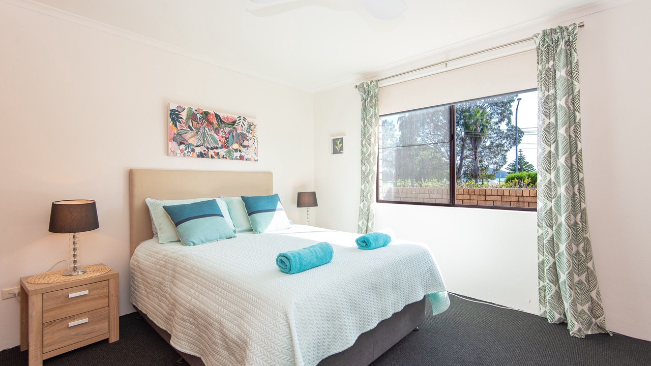 Photo of Others in Batehaven