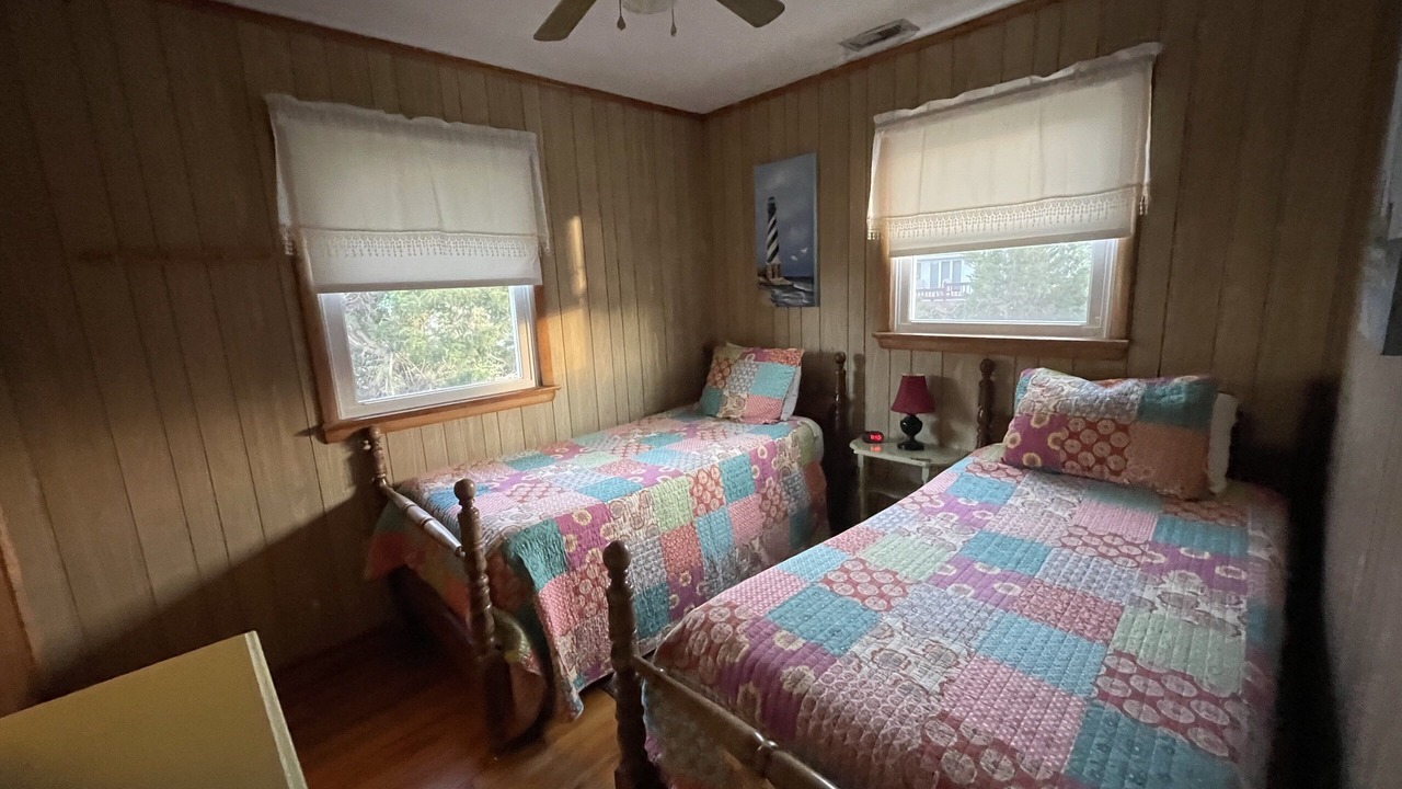 Photo of Bedroom in Broadkill Beach
