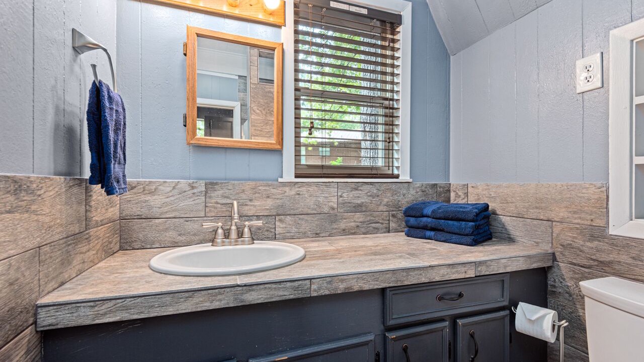 Photo of Bathroom in Etoile