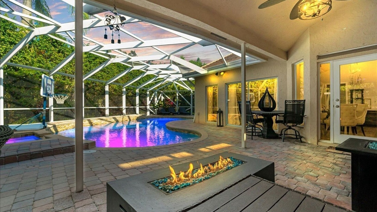 Photo of Outdoor in Lakefield South