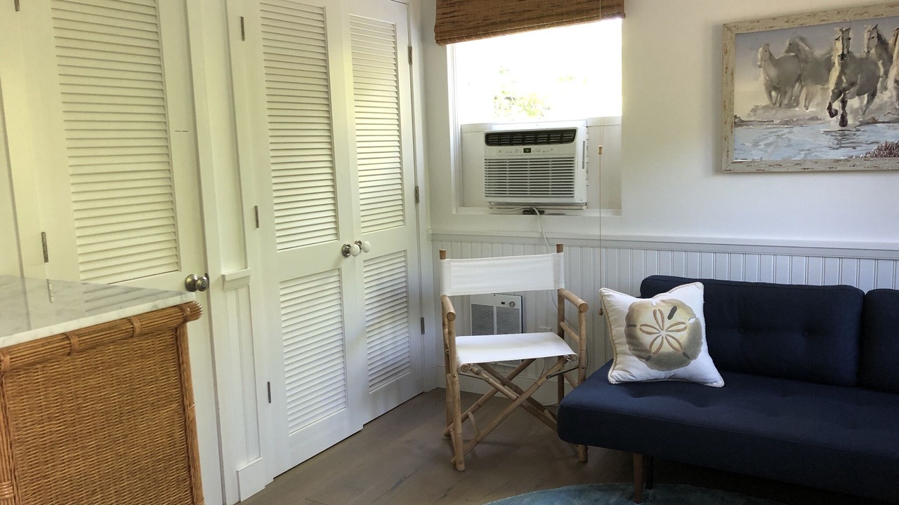 Photo of Livingroom in Fire Island Pines