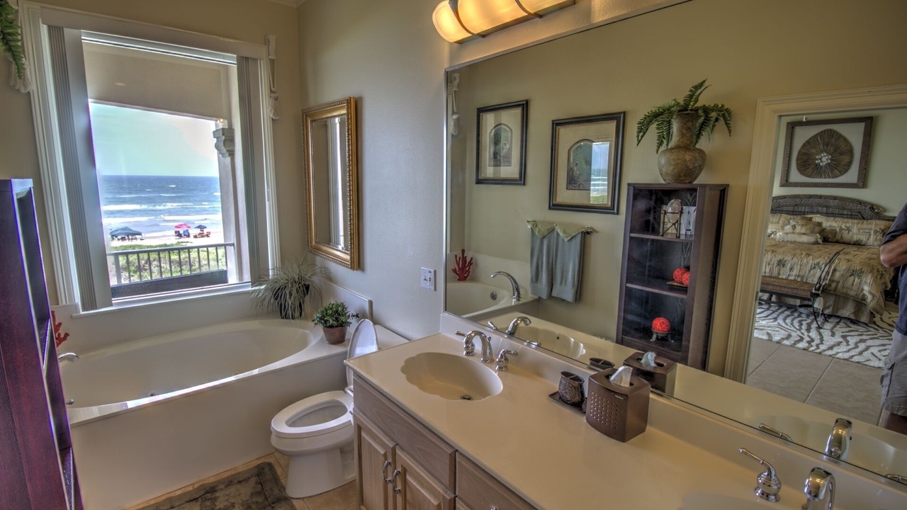 Photo of Bathroom in South Padre Island