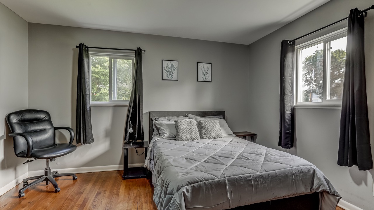 Photo of Bedroom in Royal Oak
