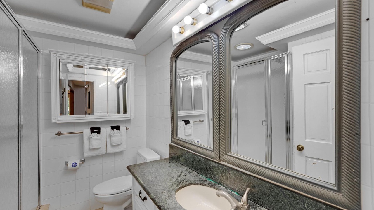 Photo of Bathroom in Key Largo