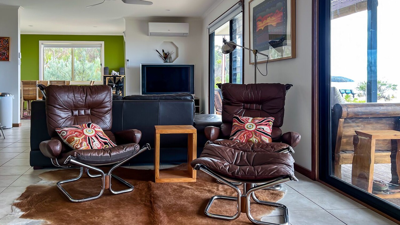 Photo of Livingroom in American River