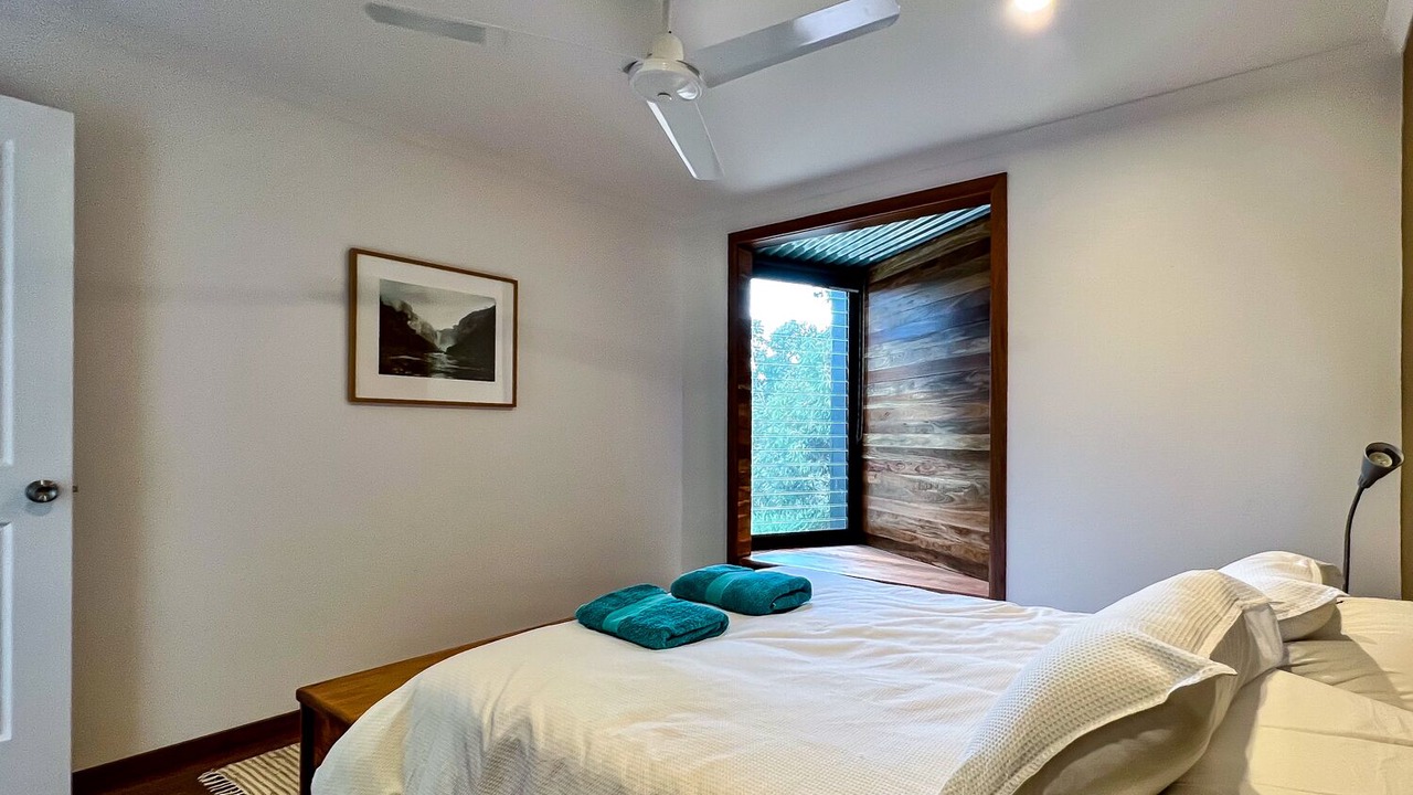 Photo of Bedroom in American River