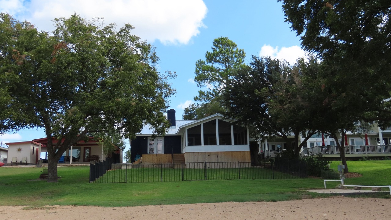 Photo of Outdoor in Kingsland