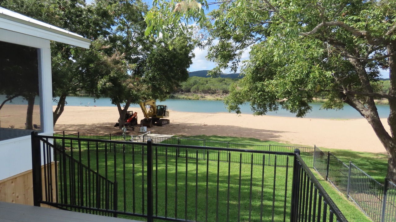 Photo of Outdoor in Kingsland