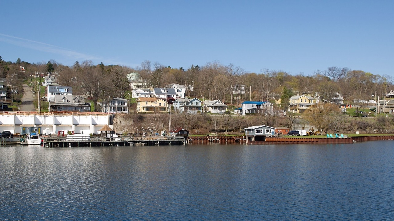 Photo of Others in Town of Reading