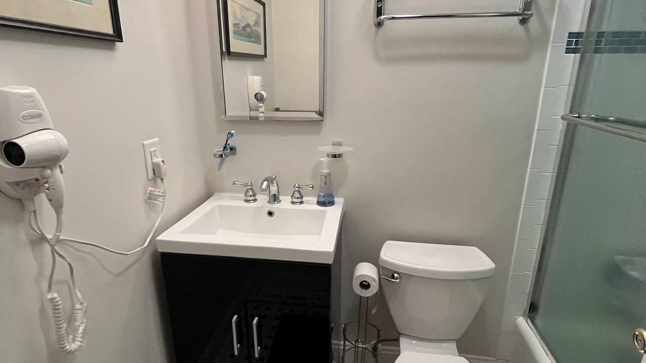 Photo of Bathroom in Ocean Pines