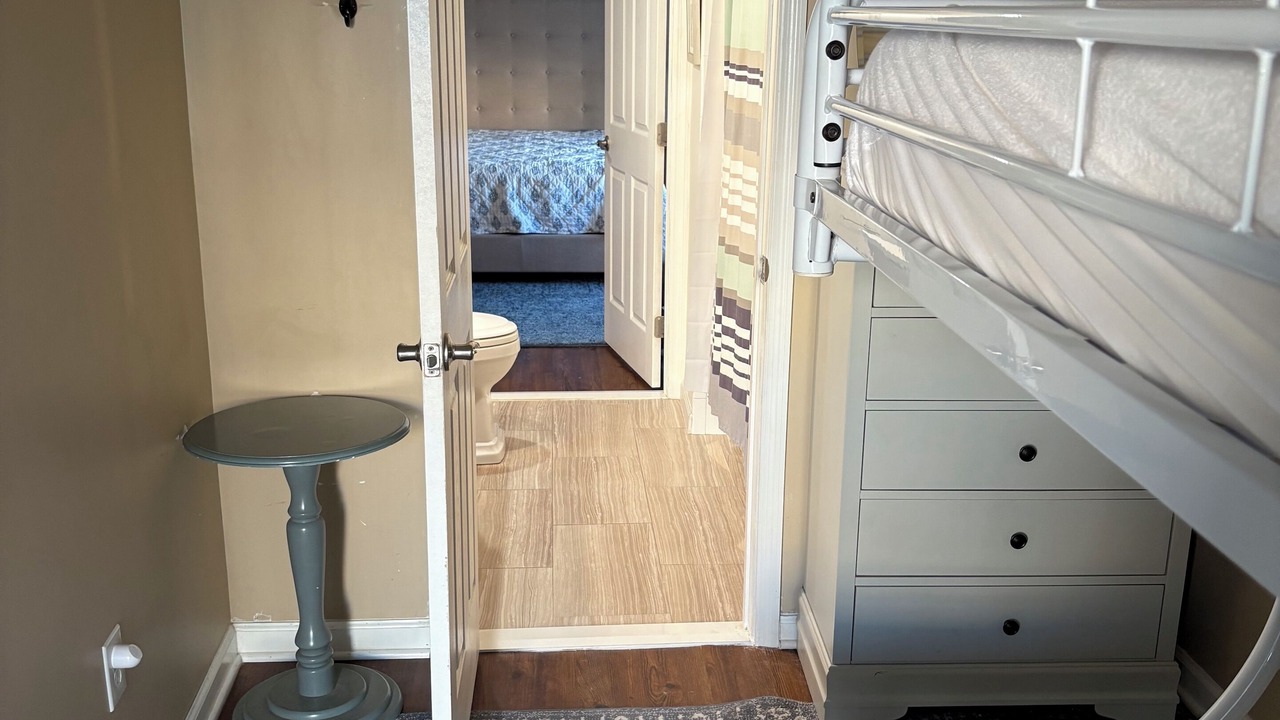 Photo of Bedroom in North End