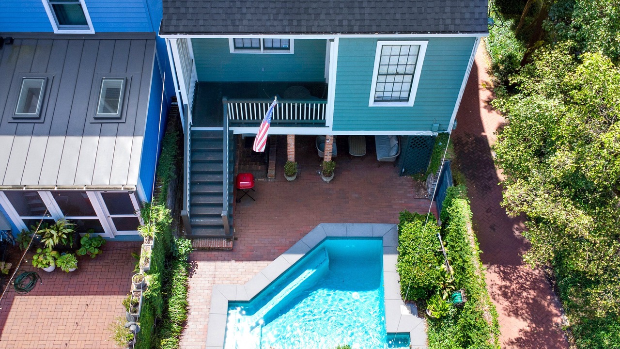 Photo of Outdoor in Savannah Victorian District