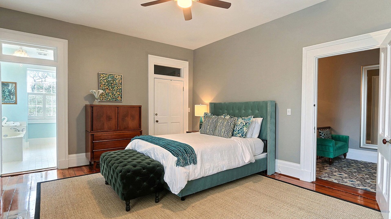 Photo of Bedroom in Savannah Victorian District