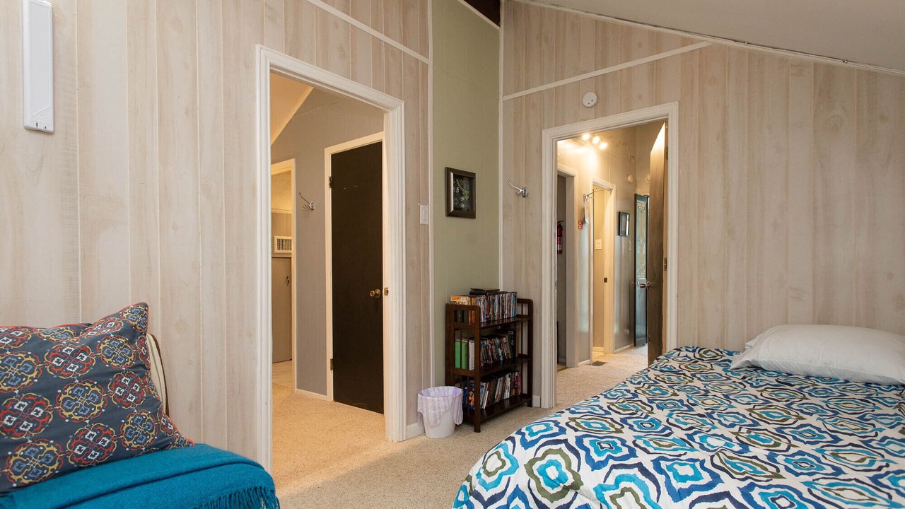 Photo of Bedroom in Seven Points