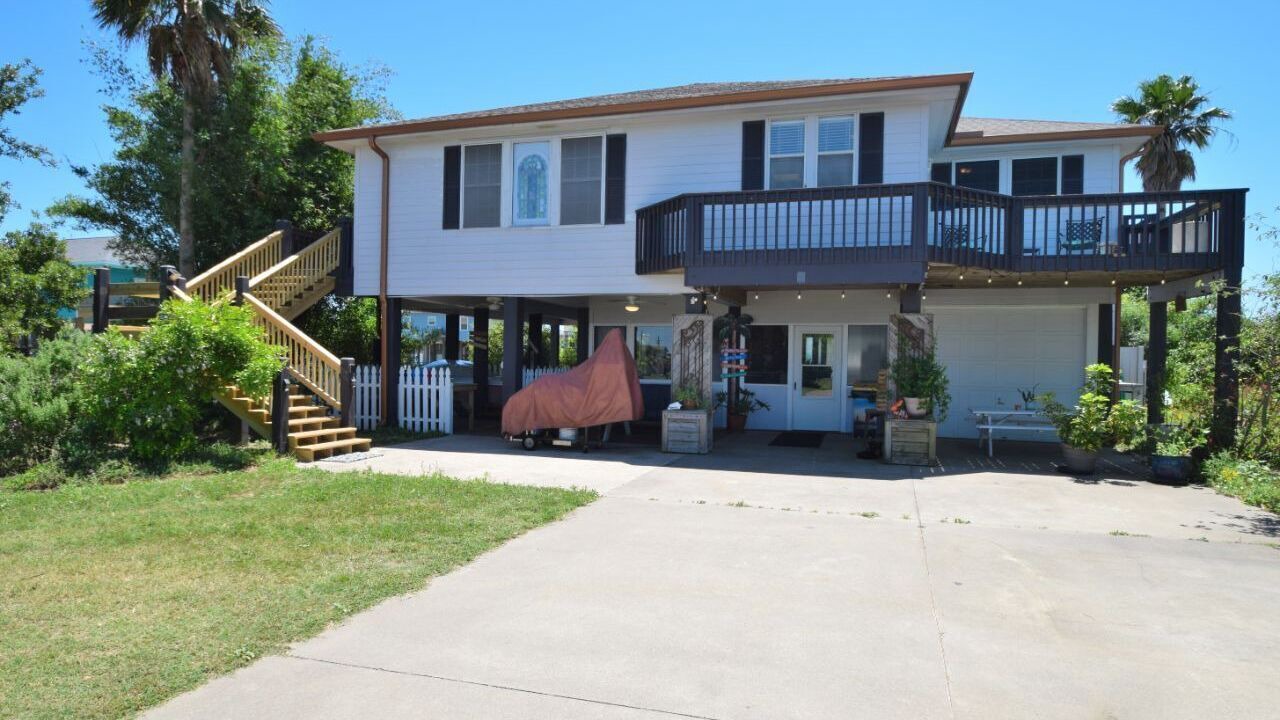 Photo of Others in Crystal Beach