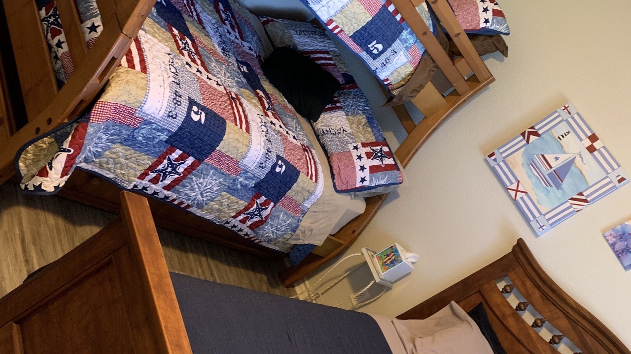 Photo of Bedroom in Crystal Beach