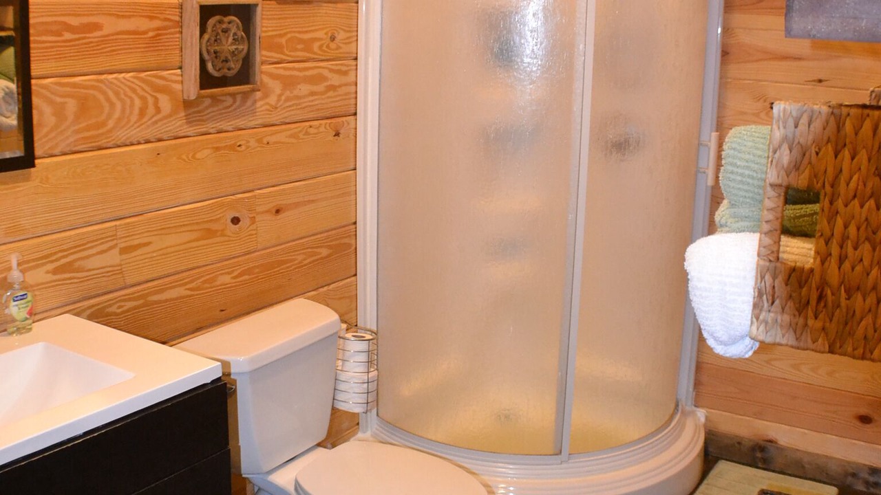Photo of Bathroom in Woodworth