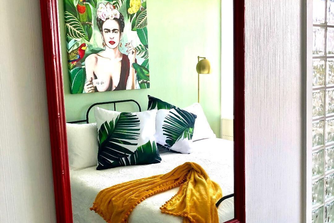 Photo of Bedroom in Waikiki