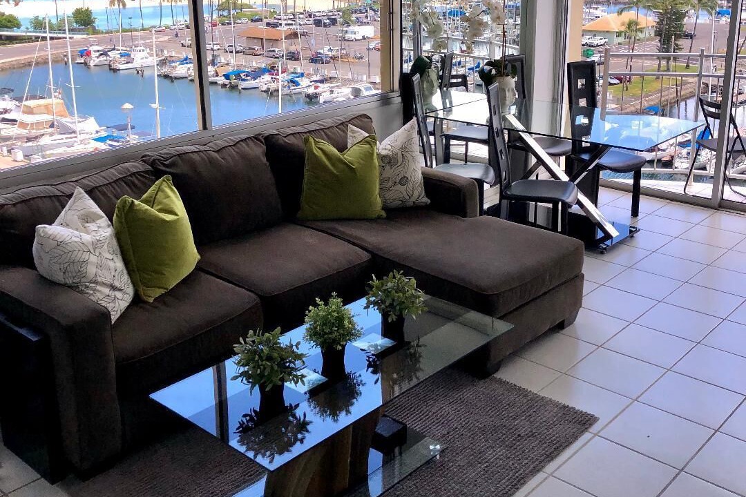 Photo of Livingroom in Waikiki