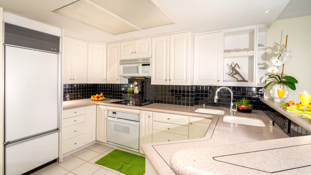 Photo of Kitchen in Waikiki