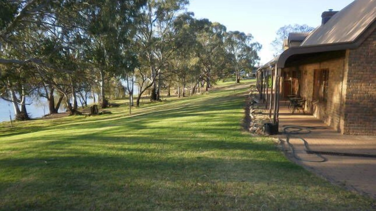 Photo of Outdoor in Trentham Cliffs