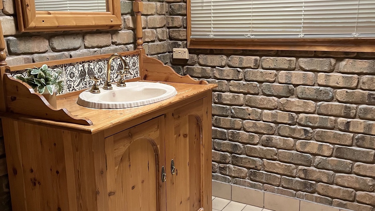 Photo of Bathroom in Trentham Cliffs