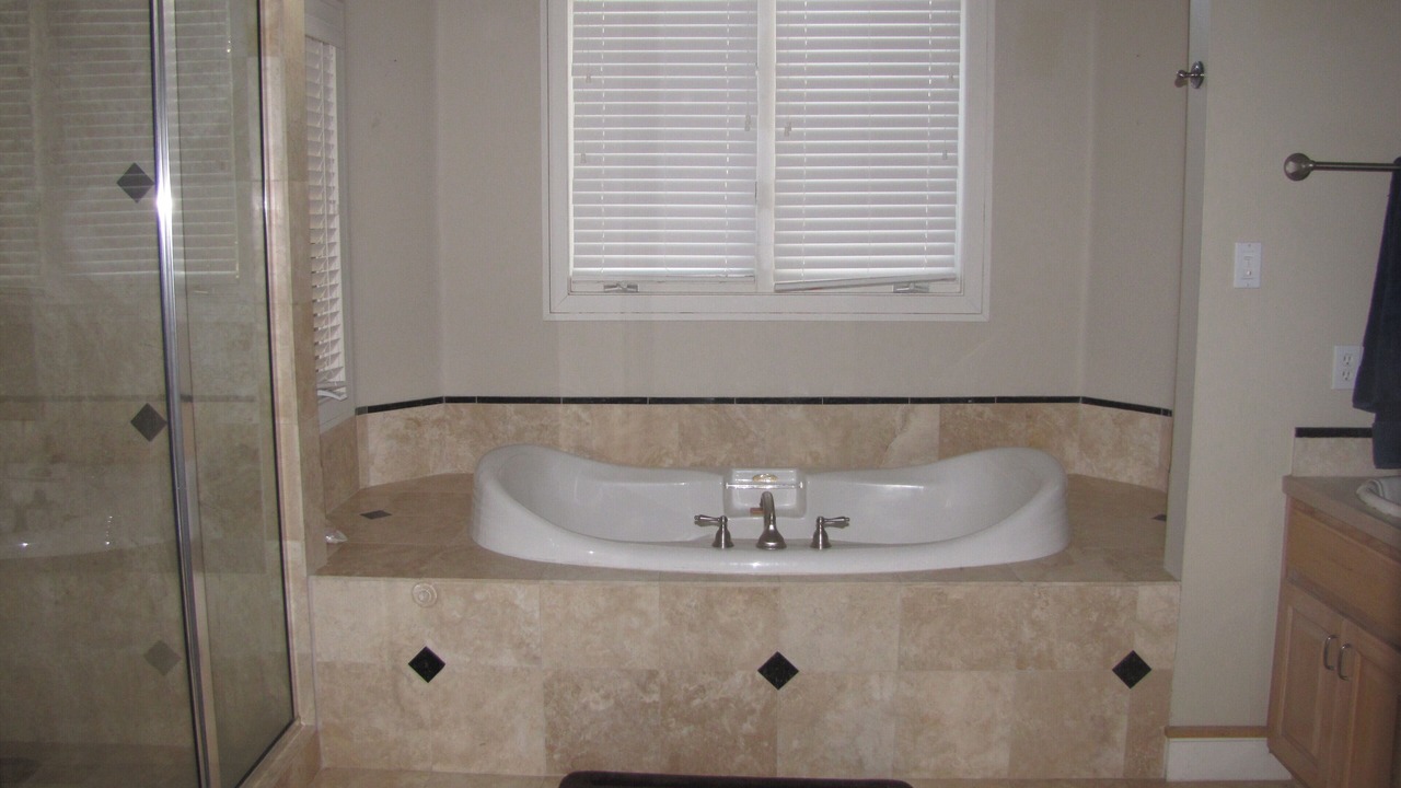 Photo of Bathroom in Spicewood