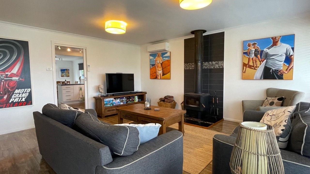 Photo of Livingroom in Sunderland Bay