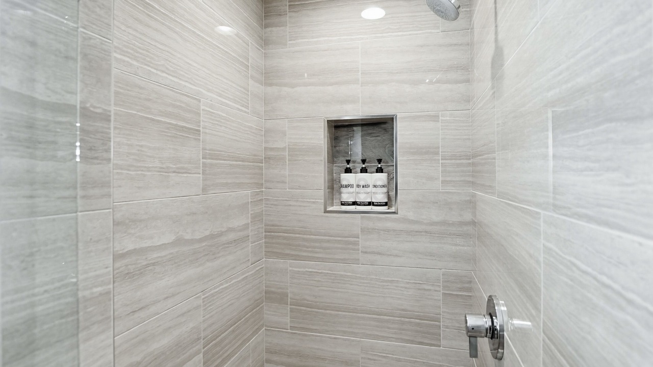 Photo of Bathroom in Central Mission Beach