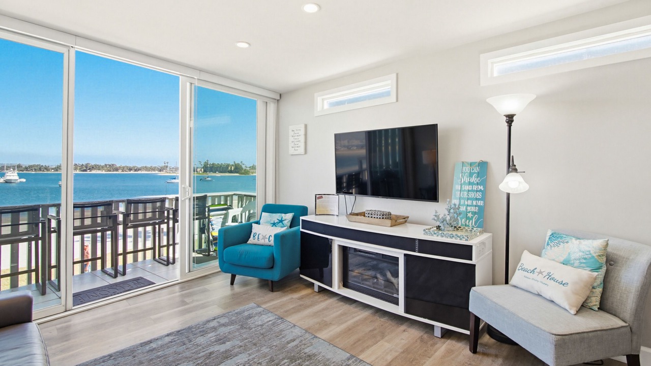 Photo of Livingroom in Central Mission Beach