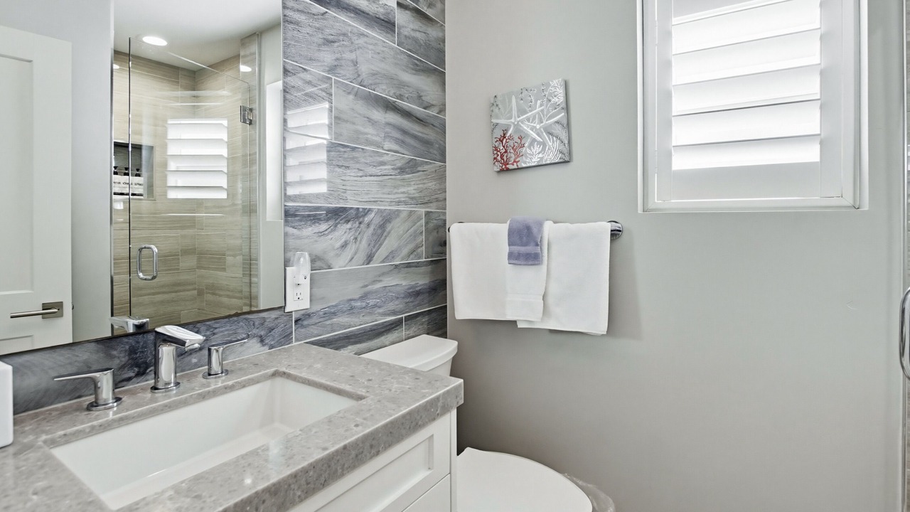 Photo of Bathroom in Central Mission Beach