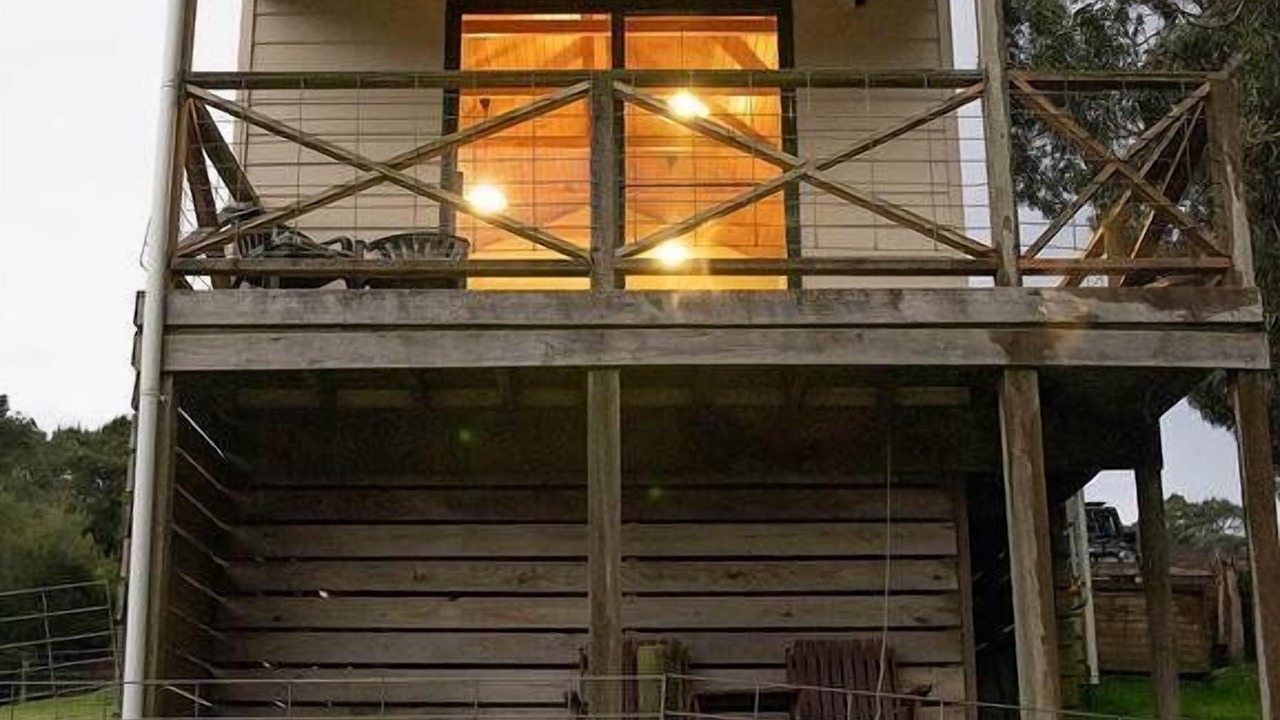 Photo of Others in Johanna