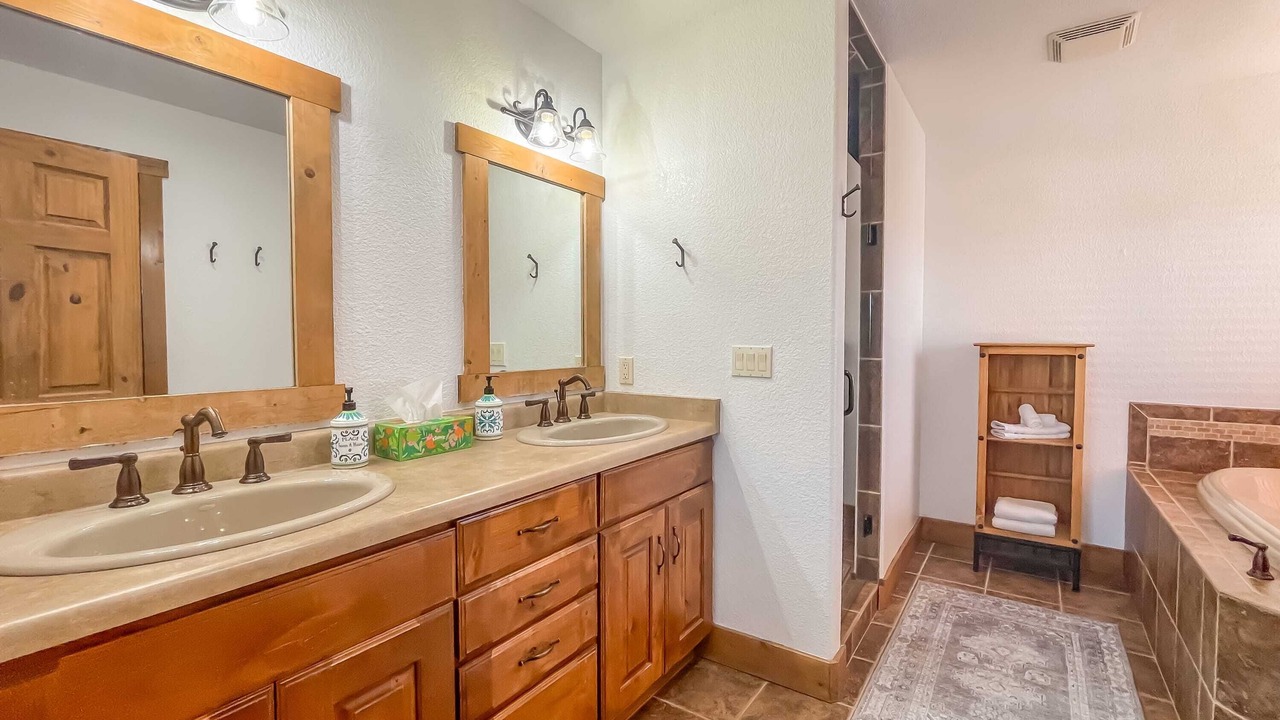 Photo of Bathroom in Canon City