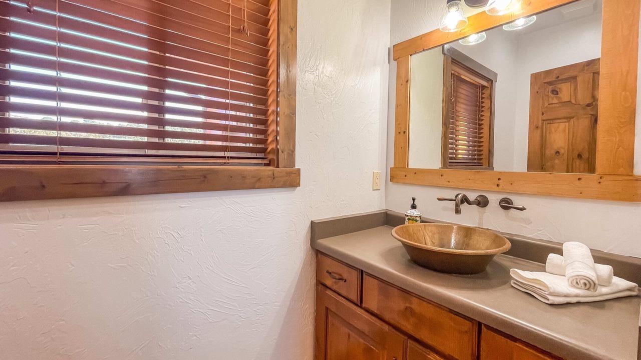 Photo of Bathroom in Canon City
