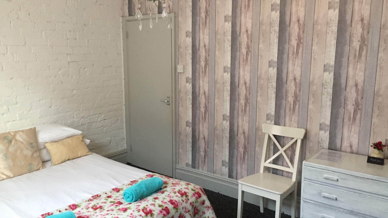 Photo of Bedroom in Butetown