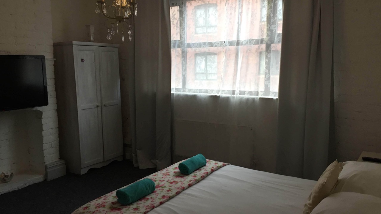 Photo of Bedroom in Butetown