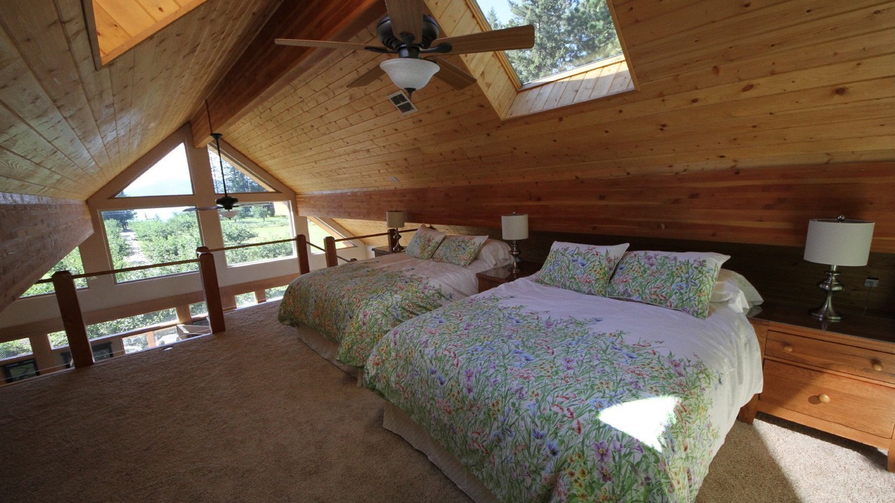 Photo of Others in Finley Point