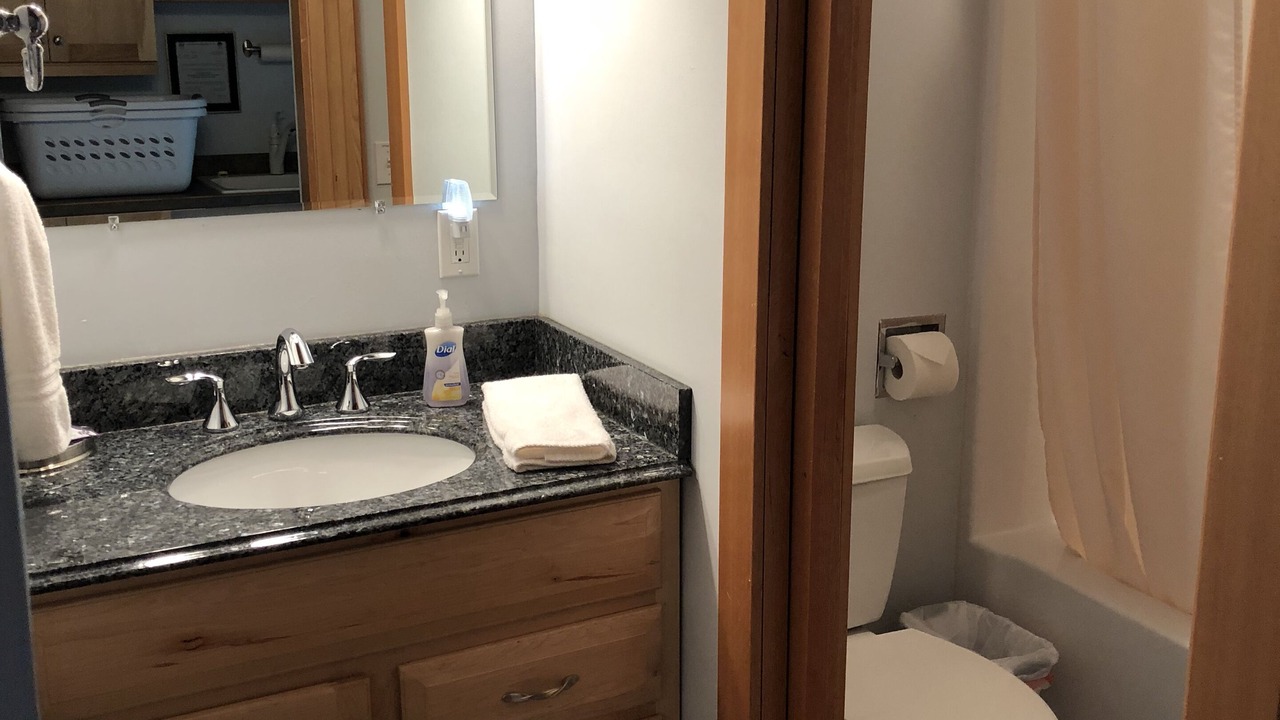 Photo of Bathroom in Finley Point