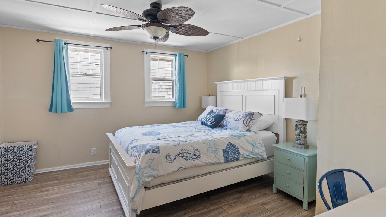 Photo of Bedroom in Ocean Beach