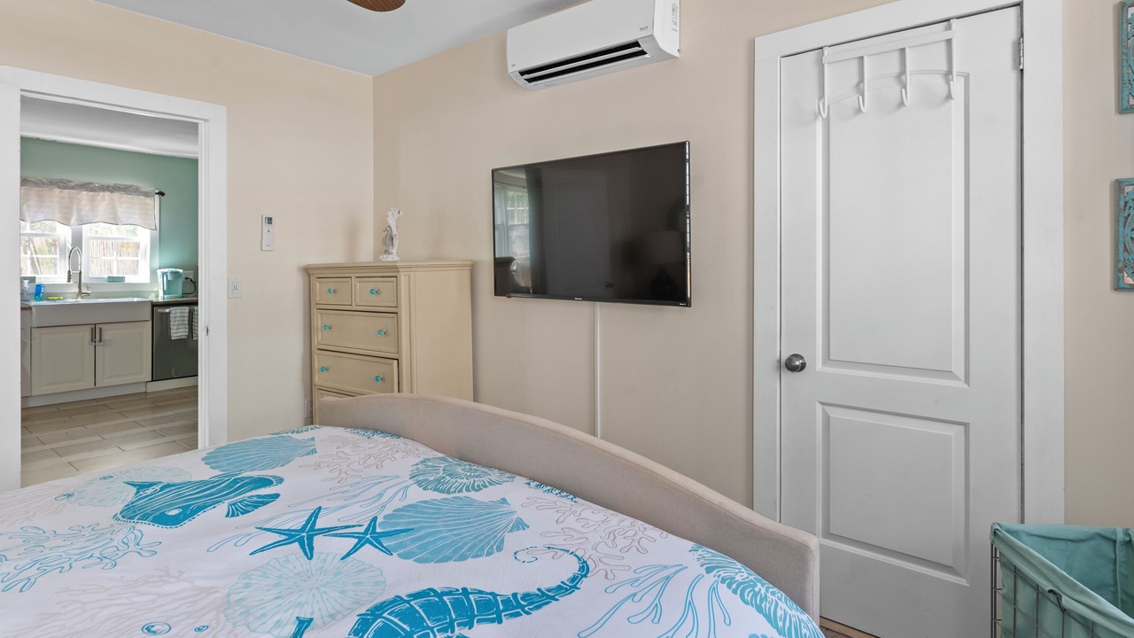 Photo of Bedroom in Ocean Beach