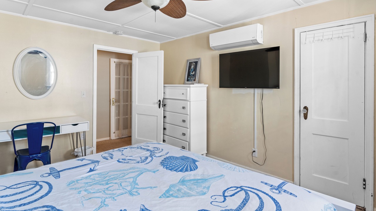 Photo of Bedroom in Ocean Beach