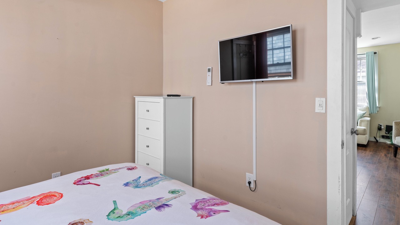 Photo of Bedroom in Ocean Beach