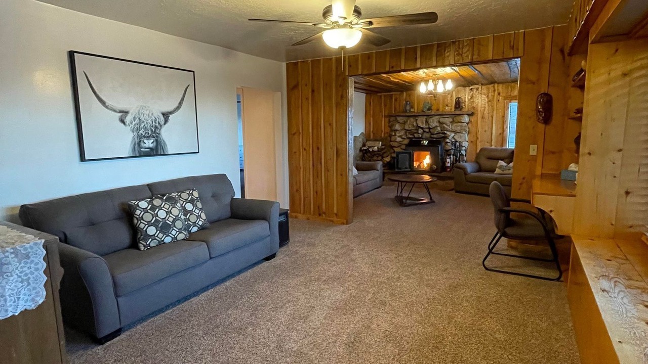 Photo of Bedroom in Teasdale