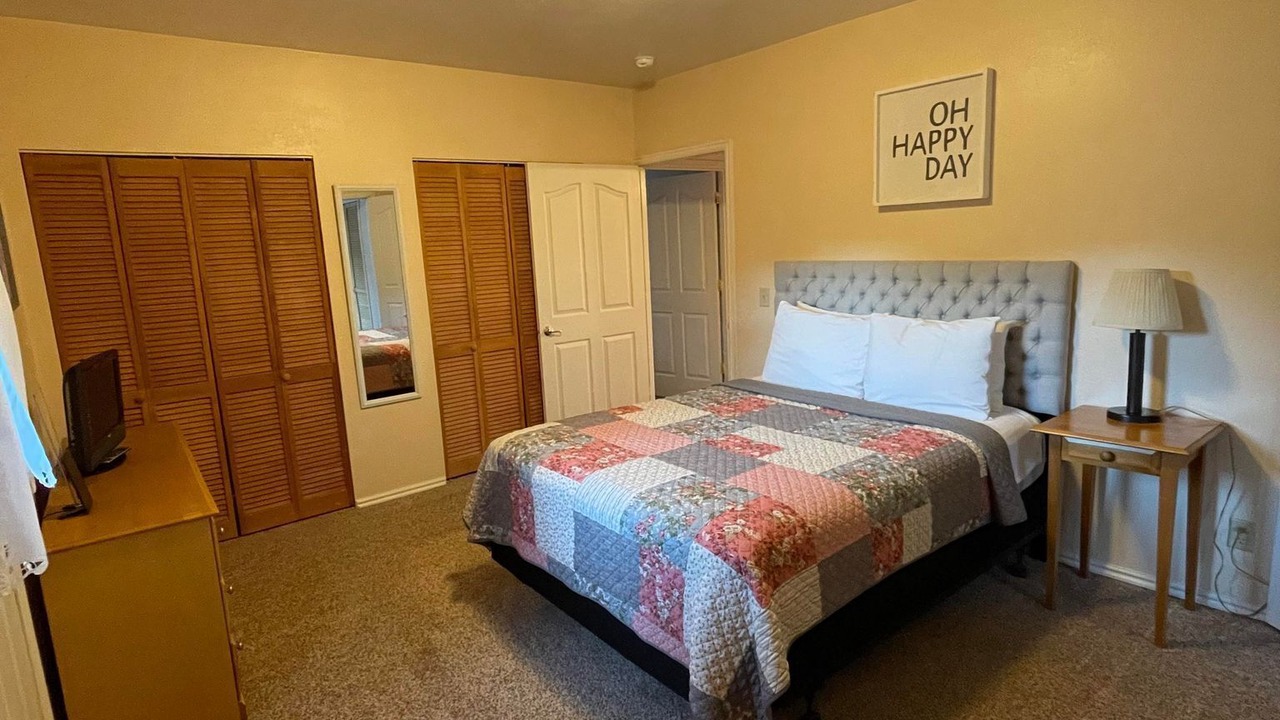 Photo of Bedroom in Teasdale