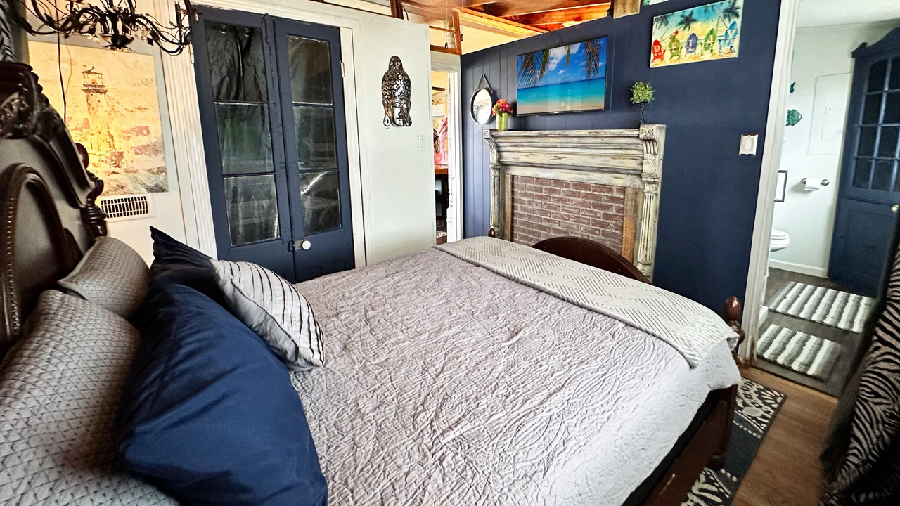 Photo of Bedroom in Surfside Beach