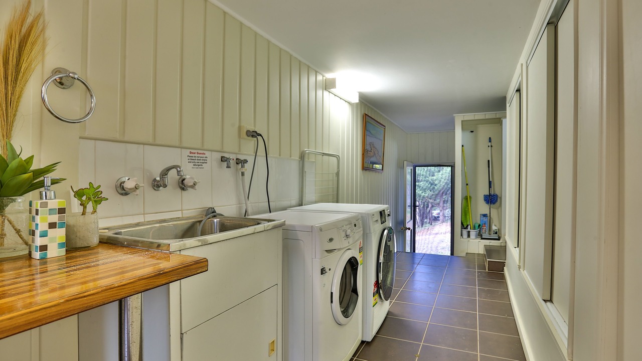 Photo of Others in Taylor Bay